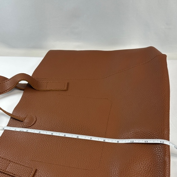 Tanger Large Brown Leather Tote with Tassel - Picture 14 of 14